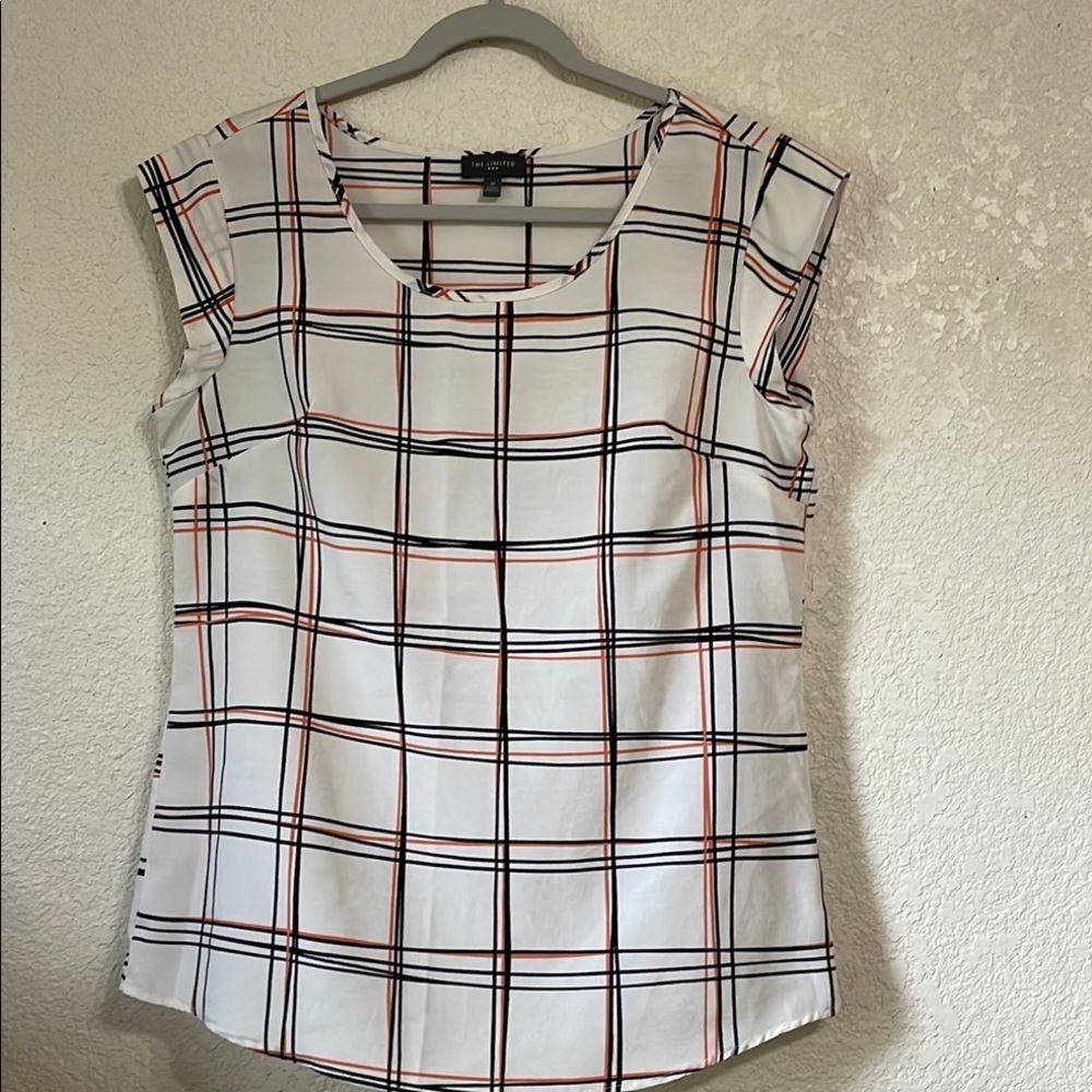 THE LIMITED TOP